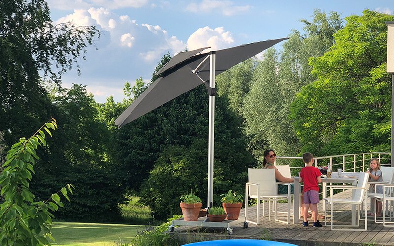 bijeenkomst zakdoek Gestreept Parasol kopen? | Officiële website van Solero®